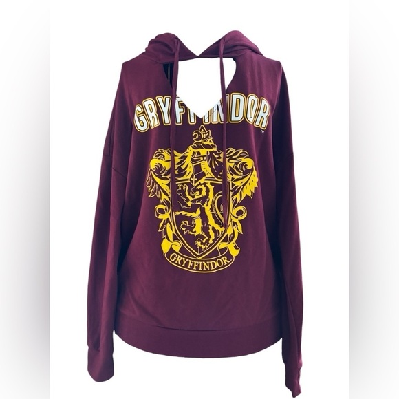 Harry Potter burgundy and yellow Gryfindor hooded long sleeve tee. - Picture 1 of 4